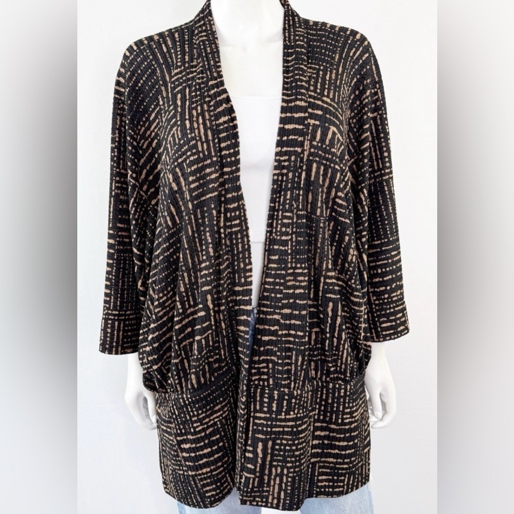 Chico's Open Kimono Cardigan Modest top
Black, Tan Patterned Cardigan Sz:2 - Picture 1 of 12